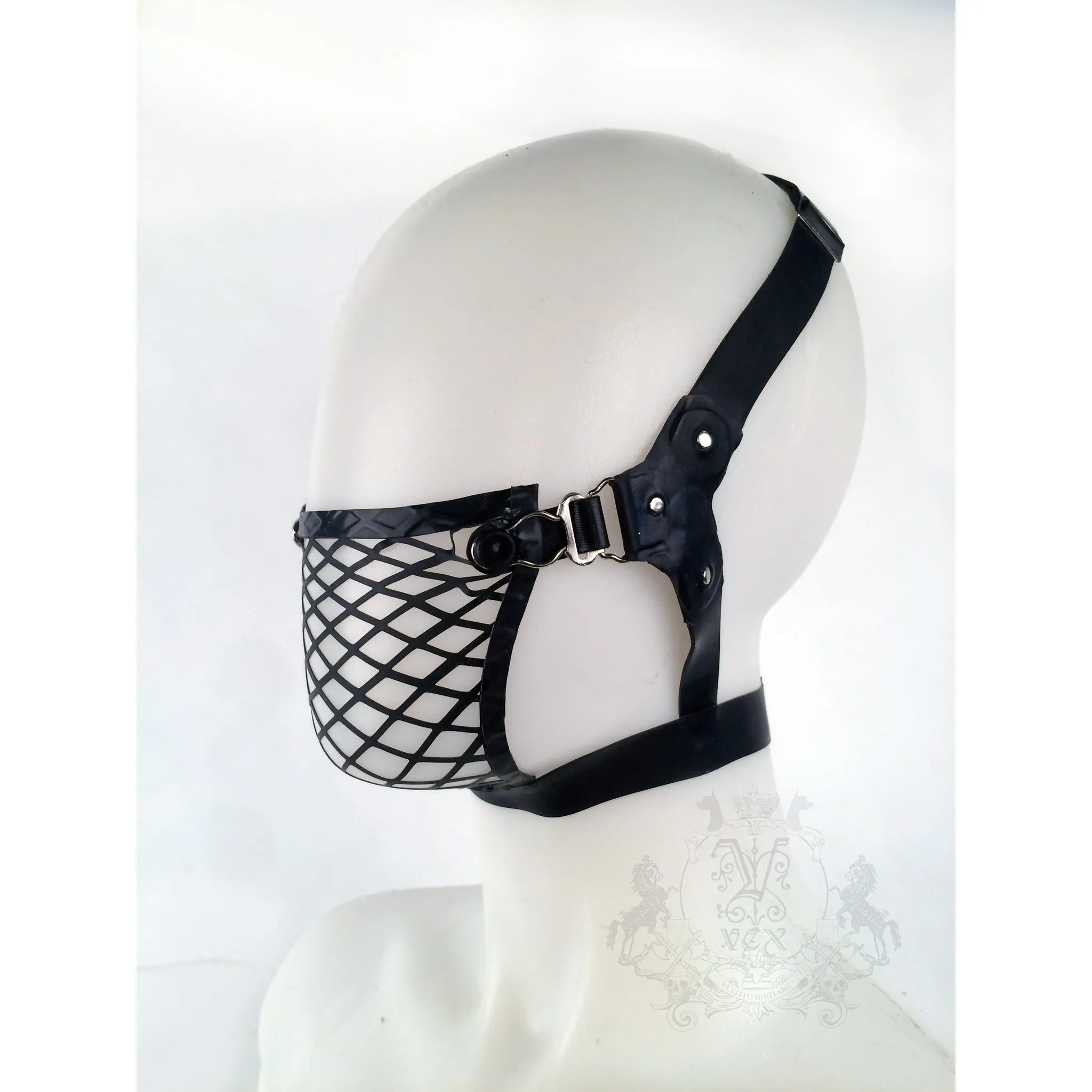 Latex Fishnet Muzzle