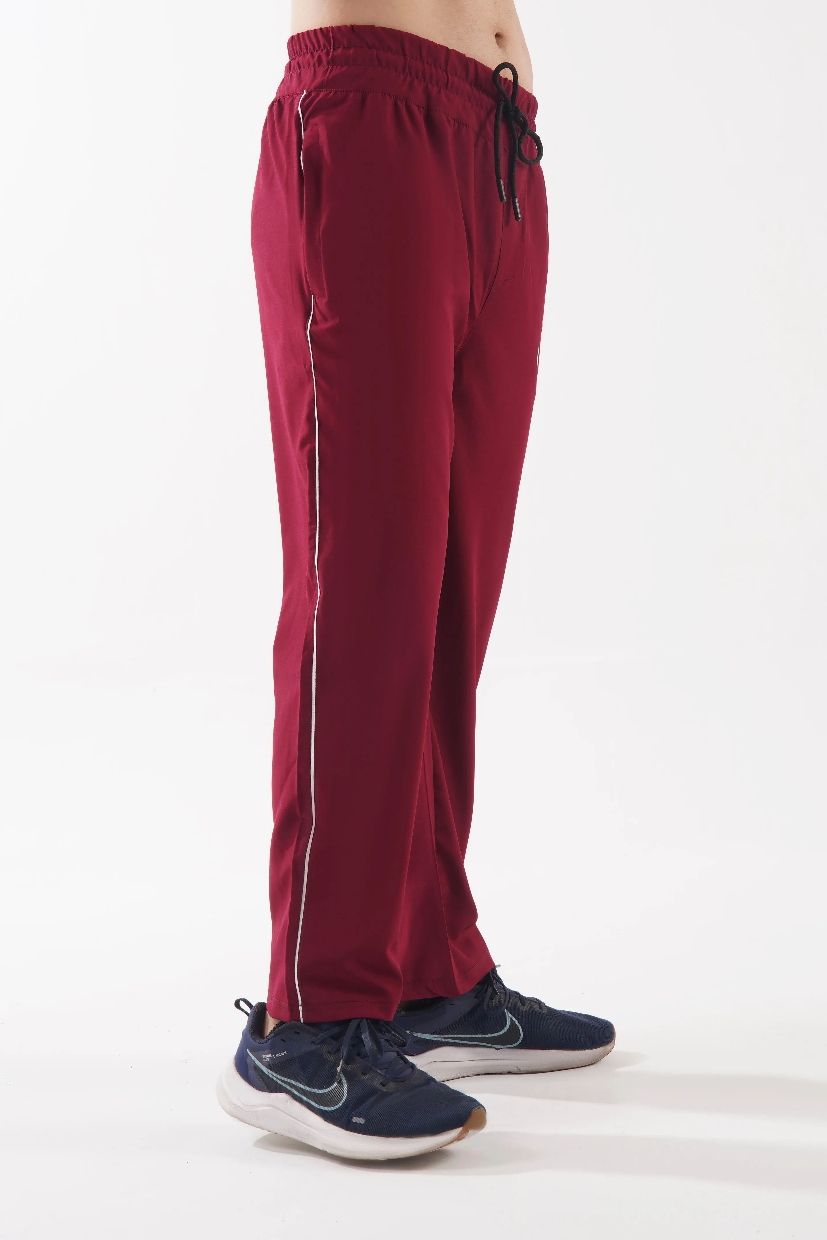 Urban Surface - Regular Fit Maroon